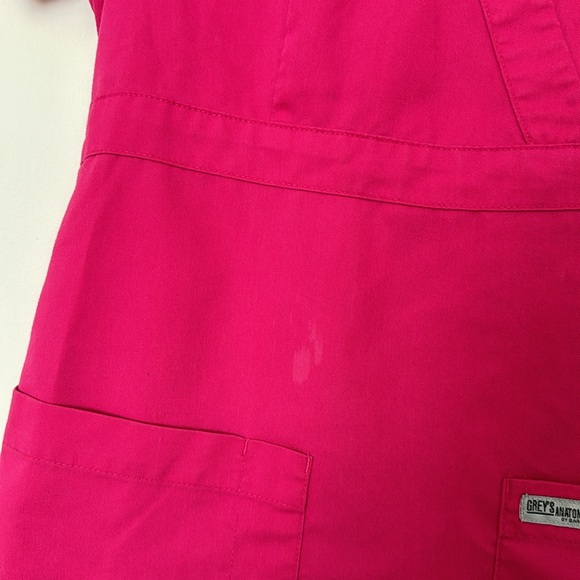 Greys anatomy pink scrub set - Picture 2 of 4